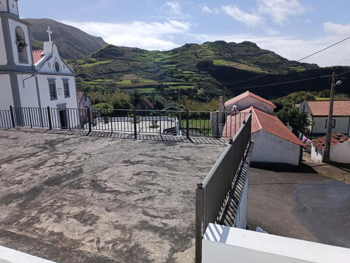 Alojamento Local M&I Lajes das Flores Dış mekan fotoğraf