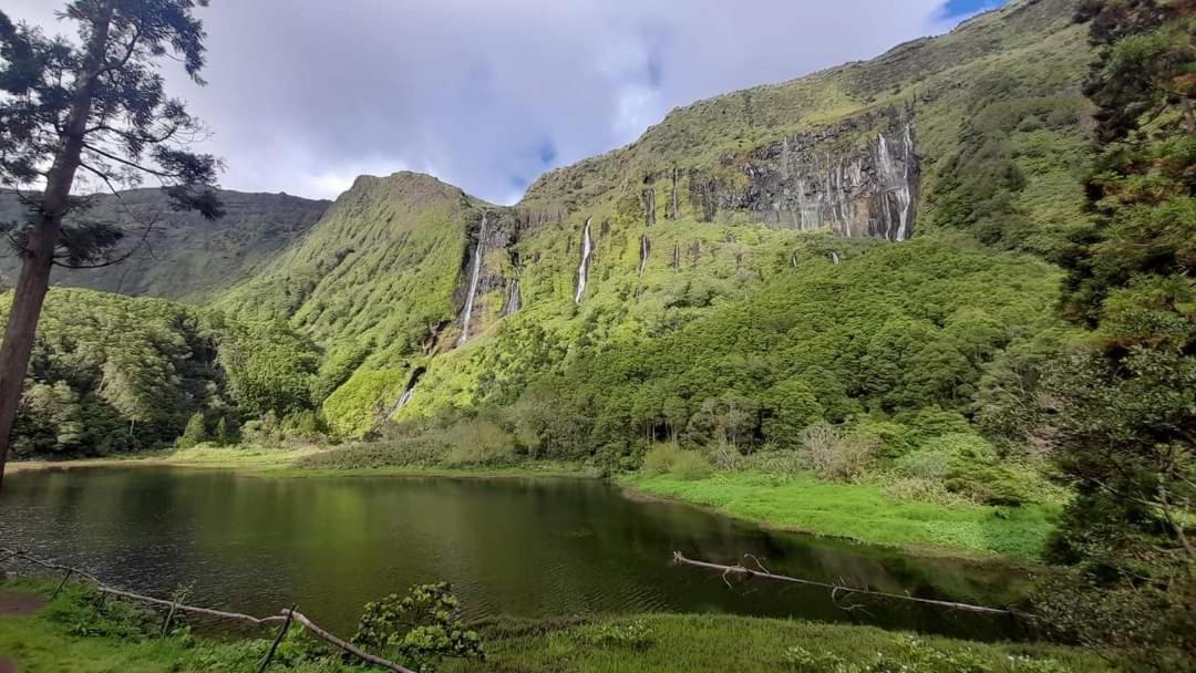 Alojamento Local M&I Lajes das Flores Dış mekan fotoğraf