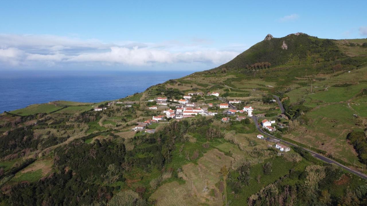 Alojamento Local M&I Lajes das Flores Dış mekan fotoğraf